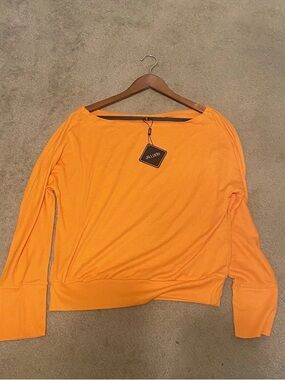 NWT Size 8 Jillumi Orange Top Women